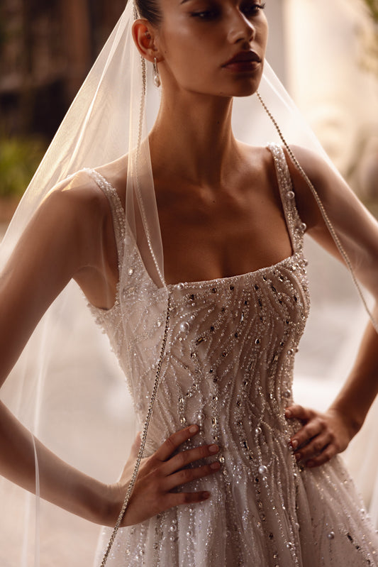 MEET TINA VALERDI AT BARCELONA BRIDAL FASHION WEEK