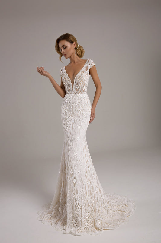 Simple wedding dress styles for elegant brides